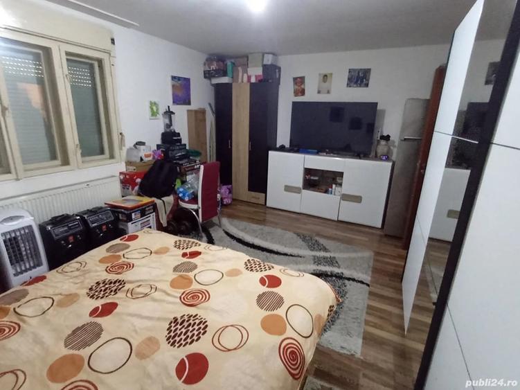 Casă cu 2 camere cu Teren 250 Mp în Lunei