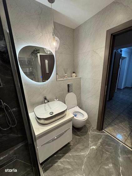 Apartament cu 2 camere decomandat în Micro 11