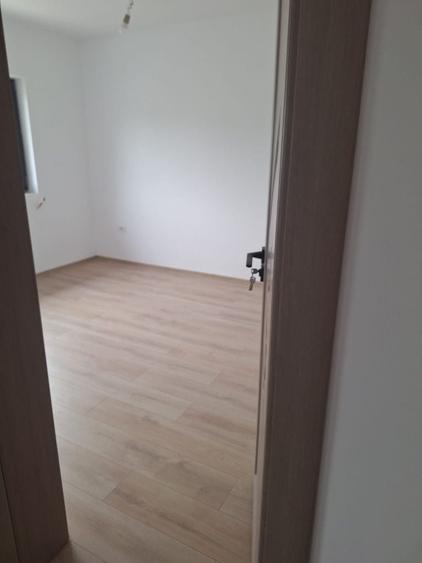 Casă cu 3 camere în Bârnova