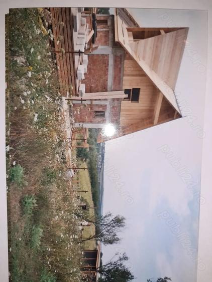Casă cu 2 camere cu Teren 4000 Mp în Bârnova