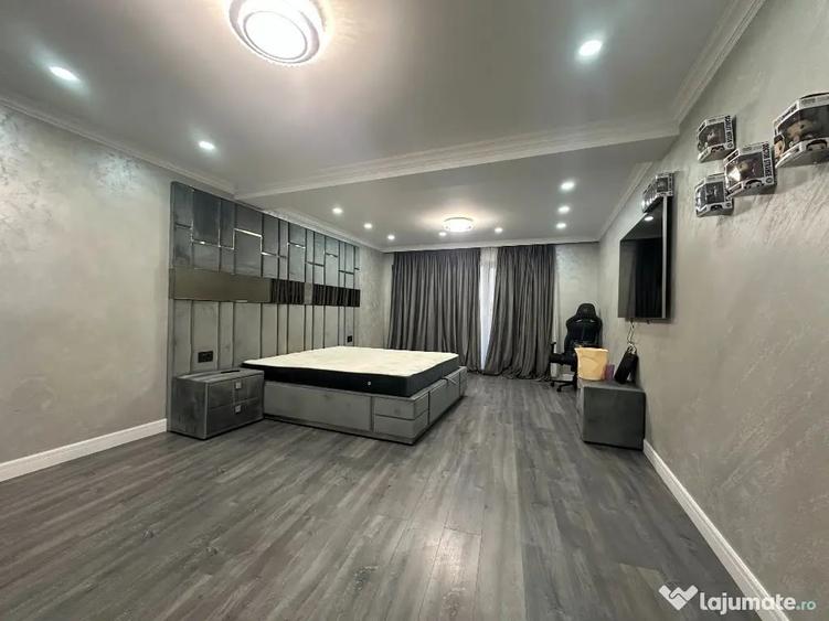 Casă cu 7 camere cu Teren 923 Mp în Chițorani