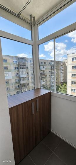 Apartament cu 3 camere decomandat în Militari