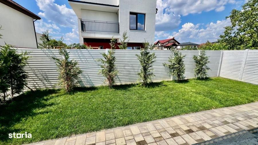 Casă cu 4 camere cu Teren 320 Mp în Odăile