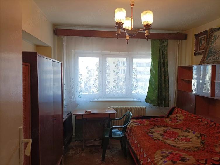 Apartament cu 2 camere decomandat în Decebal
