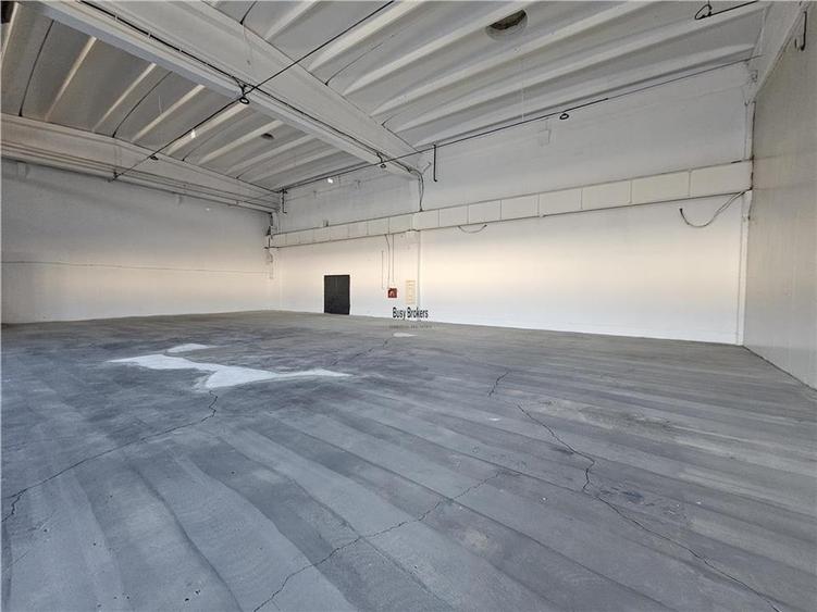 Spatiu Industrial -  470 mp - Productie - Depozitare - Distributie - 9