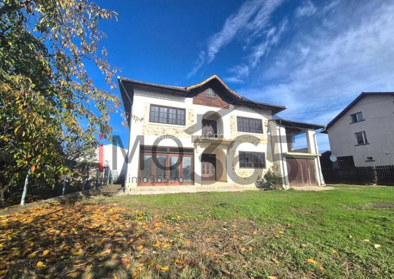 Casa P+1 cu teren 1424 Stefanesti la 1Km de Podul Viilor