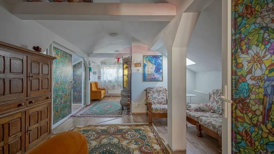 PODUL LUI GRID 13 | CASA 4 CAMERE CU DOUA BAI SI PRIVELISTE | SCHEI - 29