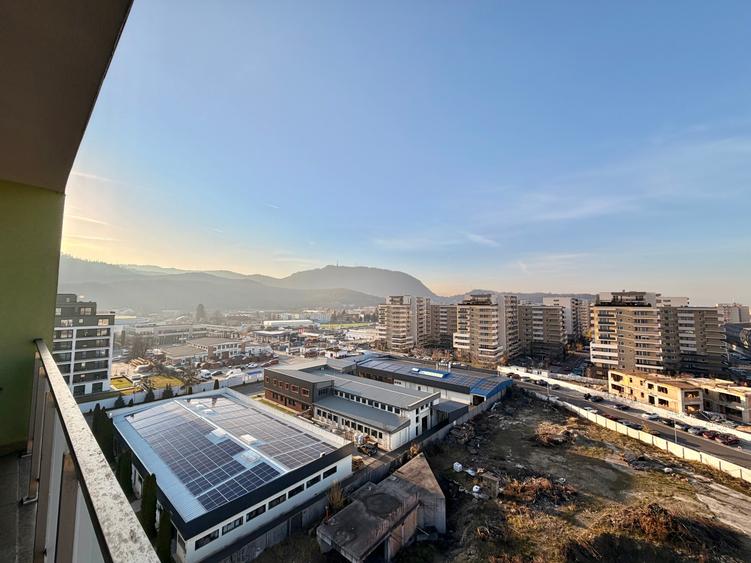 Apartament cu 2 camere nemobilat de inchiriat in zona Astra ,et 8/11 - 10