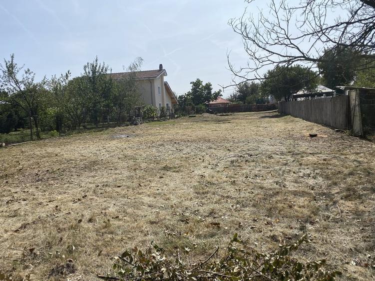 Particular Izvorani Intravilan - 12