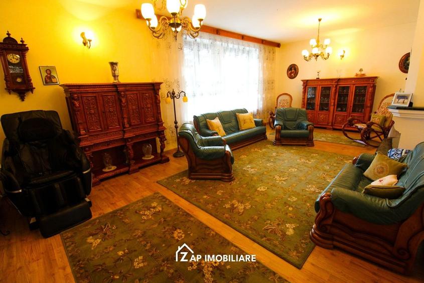 Unirii - Casa Zona Romcab -  400mp - 1259 mp teren - Garaj dublu - piscina - 19