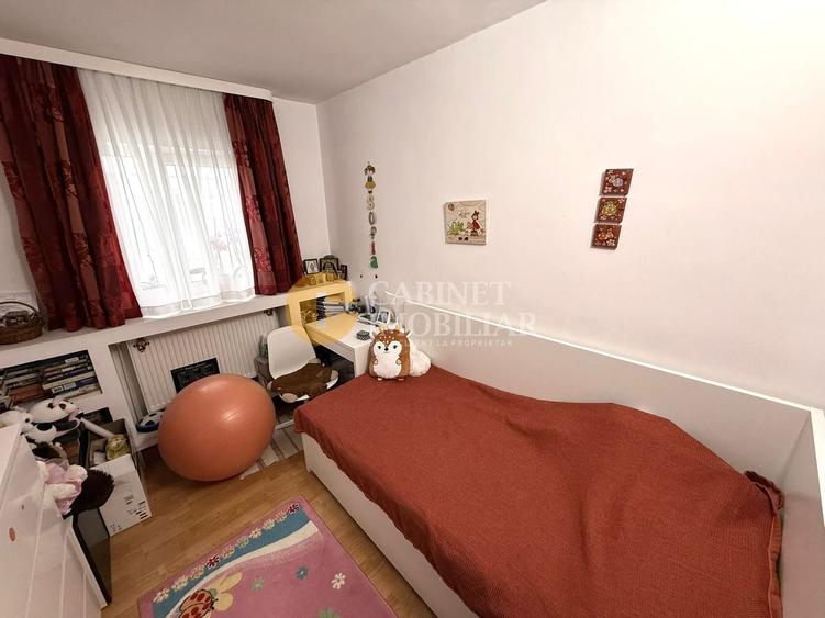 3 camere - Mobilat/Utilat - Etaj 4 (Cu pod izolat) - Zona Dacia - 4