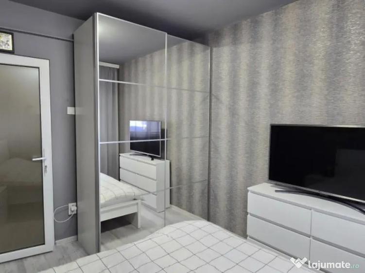 Apartament cu 3 camere, 53 mp, zona Malu Ro?u - 12