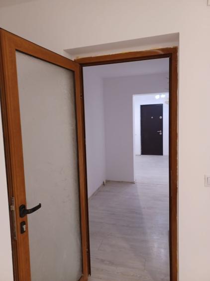 Persoanã fizicã vand apartament 4 camere decomandat  - 4