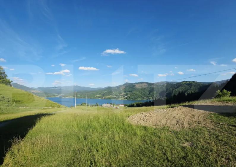 ???? Teren intravilan, de vanzare, 5 hectare, zona Colibita - 1