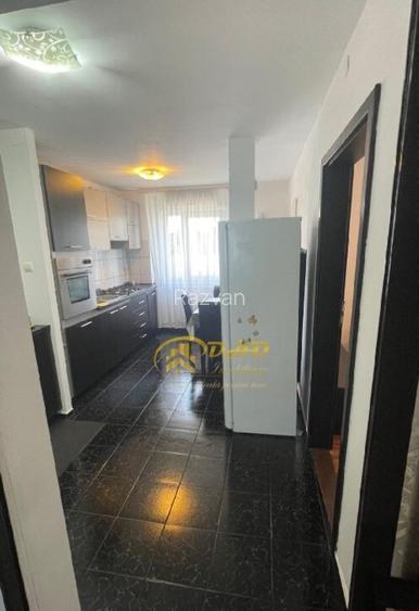 Apartament 3 camere Podu Ros