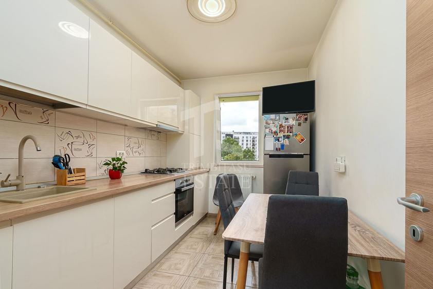 Apartament cu 3 camere decomandat, mobilat în Theodor Pallady