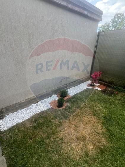 Casă / Vilă de vanzare in Otopeni, ansamblu rezidential, langa centru - 23