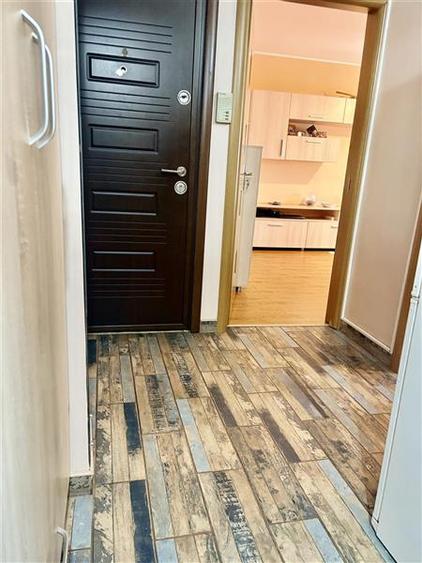 Apartament cu 2 camere decomandat, mobilat în CET