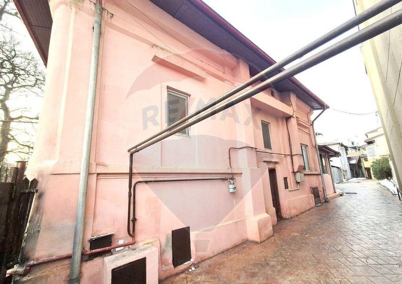 Casa de vanzare pretabila locuinta sau afacere | 13 Septe... - 10