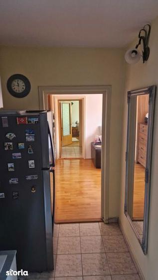 Vand apartament 2 camere - 1