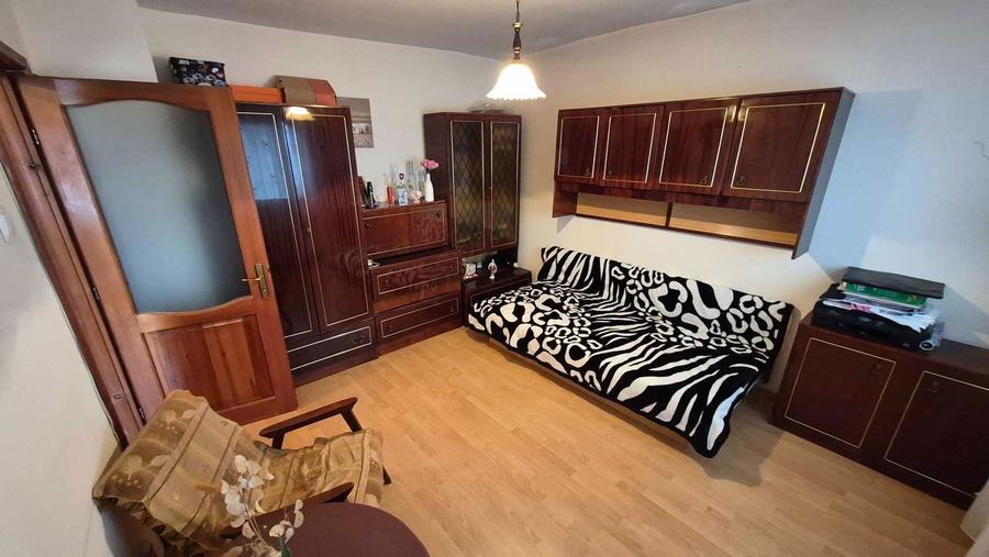 Garsoniera in Onesti, zona Mall. - 3