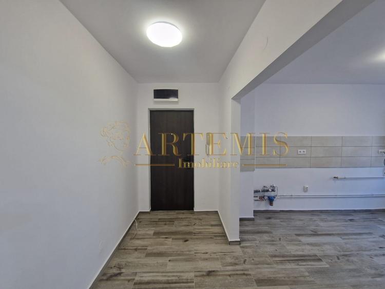 Apartament de 2 camere, 54 mp., zona Lama - 5