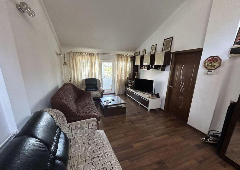 Apartament 3 camere zona KM 4-5 - 3