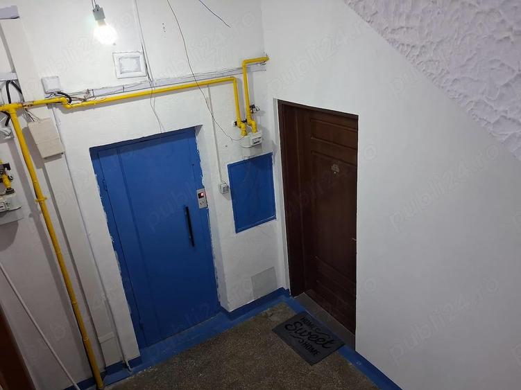 Apartament de vanzare in zona centrala cu vedere la mare - 1