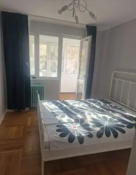 3 camere Titan/ Metrou Dristor/Parc IOR - 3