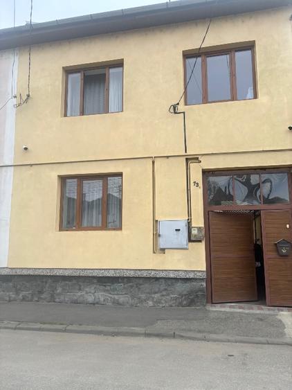 Casă cu etaj în Lugoj de vânzare sau schimb cu casa la sat  - 1