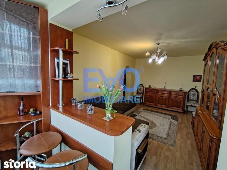 Apartament cu 4 camere, 2 bai, 3 balcoane, 83.86 mp, zona Tatarasi - 1