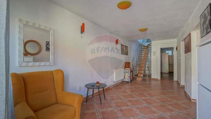 PODUL LUI GRID 13 | CASA 4 CAMERE CU DOUA BAI SI PRIVELISTE | SCHEI - 6