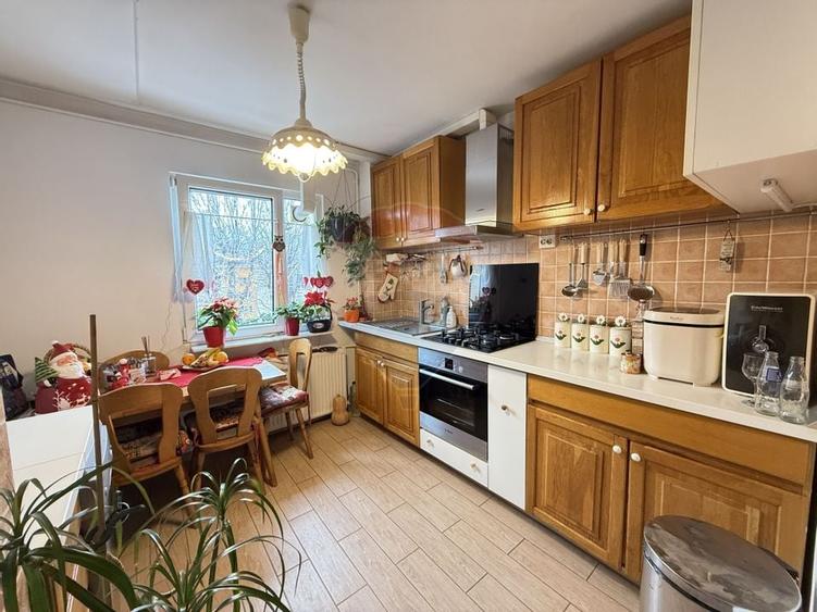 Apartament 3 camere  Aparatorii Patriei Berceni - 7