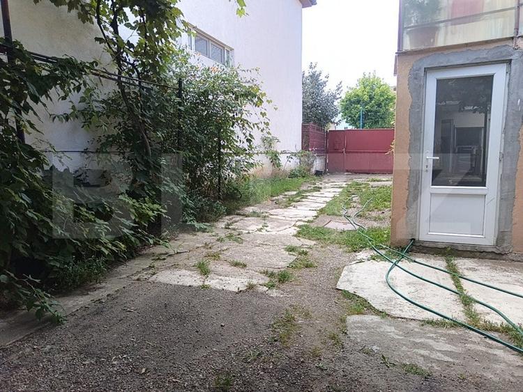 Casa in Tractorul, 5 min de mall Coresi , SAUNA SI GARAJ+ Garsoniera separat - 14