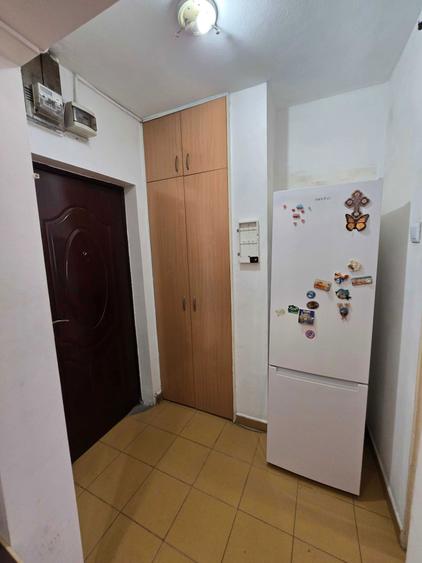 Inchiriez garsoniera- zona Mihail Sebastian- direct proprietar - 5