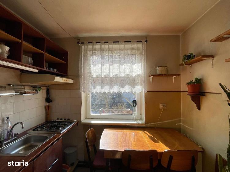 Vand apartament 2 camere zona Lidl, etaj 1 pe Vest + loc parcare - 12