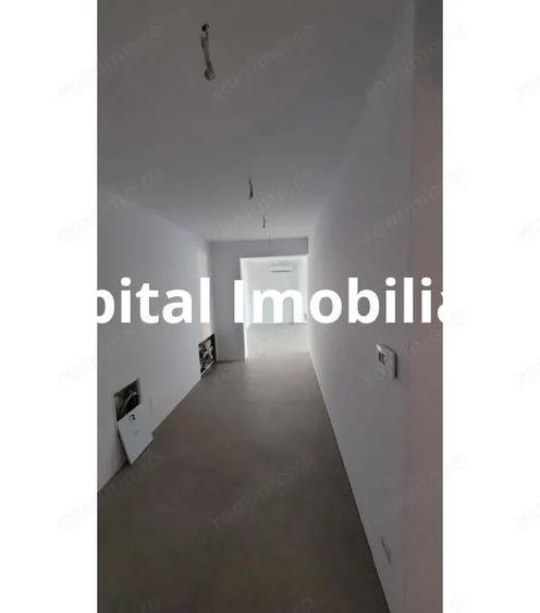 Comision 0%! Apartament de vanzare 3 camere, Bloc Colibri - 1
