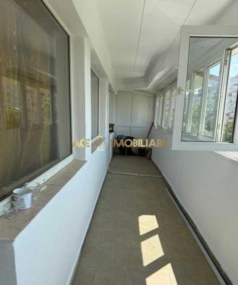 Apartament cu 3 camere decomandat, mobilat în 1 Mai