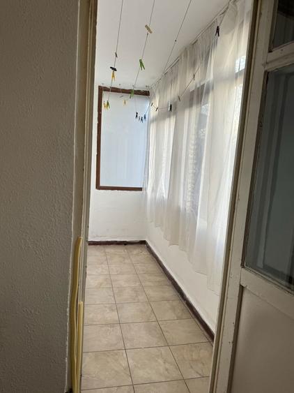 Inchiriez apartanent 2 camere - 7