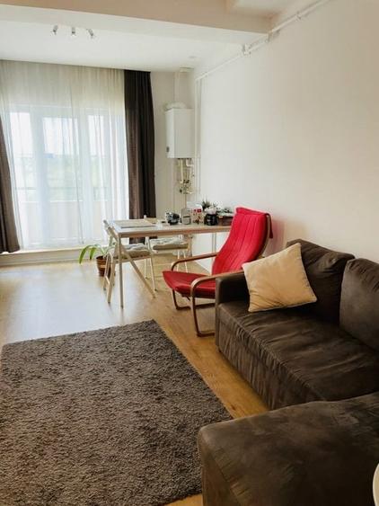 Inchiriez apartament 2 camere in Cosmopolis . - 2