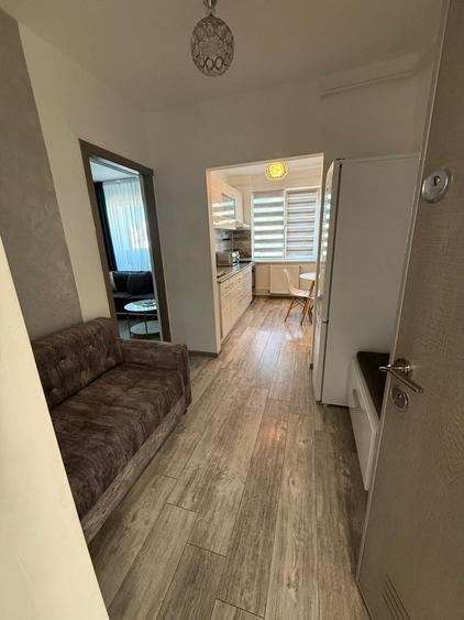 Persoana fizica,Inchiriez apartament cu 2 camere in centru - 4