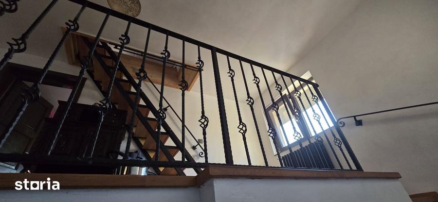 Casă cu 5 camere cu Teren 900 Mp în Făget