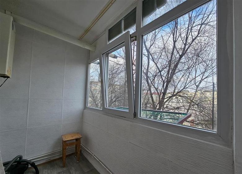 Apartament cu o camera str Egalitatii Nicolina 1 - 6