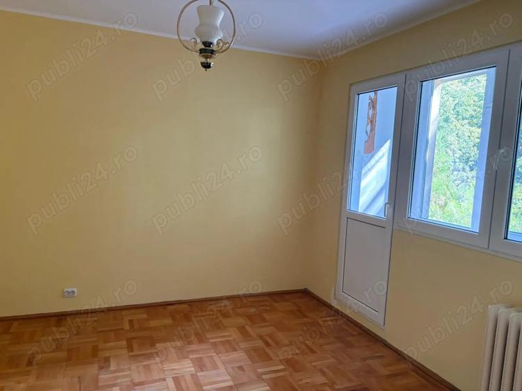 Apartament 3 camere de vanzare - 14