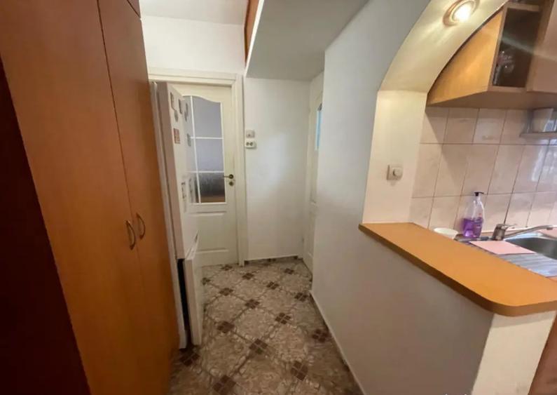 Apartament 2 camere, 41 mp, Craiovita Noua, zona Statia 30 - 3