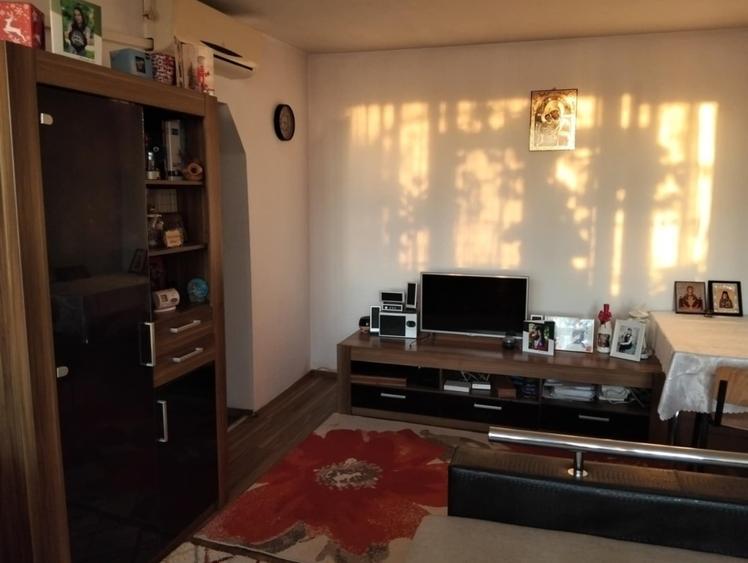 Vând apartament 2 camere - 3