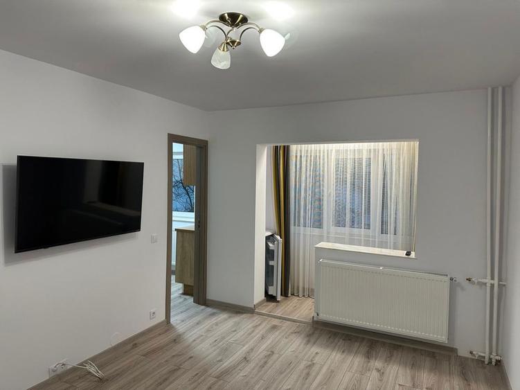 Garsoniera de inchiriat central Republici - 5