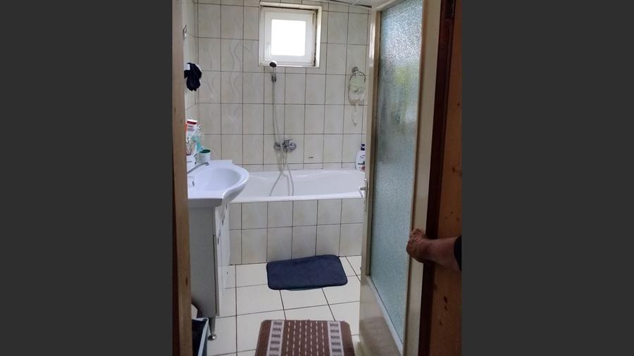 Casă cu gradina 1255mp cu sere, Copaceni , 25km de Cj-N,comision 0% - 7