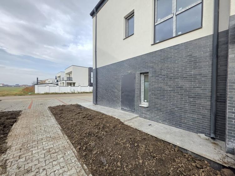 Apartament cu doua camere, zona Dealul Lempes, Sanpetru - 12