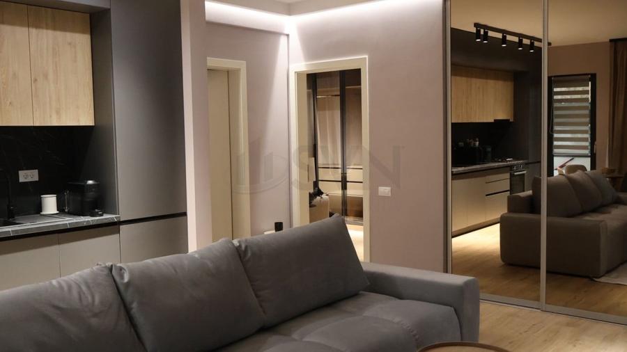 REA1028338 Apartament 3 camere cu parcare supraterana acoperita - 2